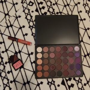 Makeup bundle